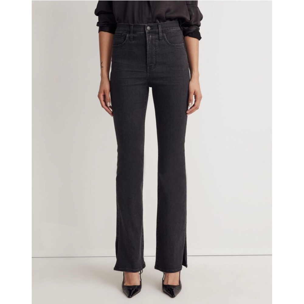 Madewell Skinny Flare Jeans in Bellhaven Wash: Slit-Hem Edition Size 31